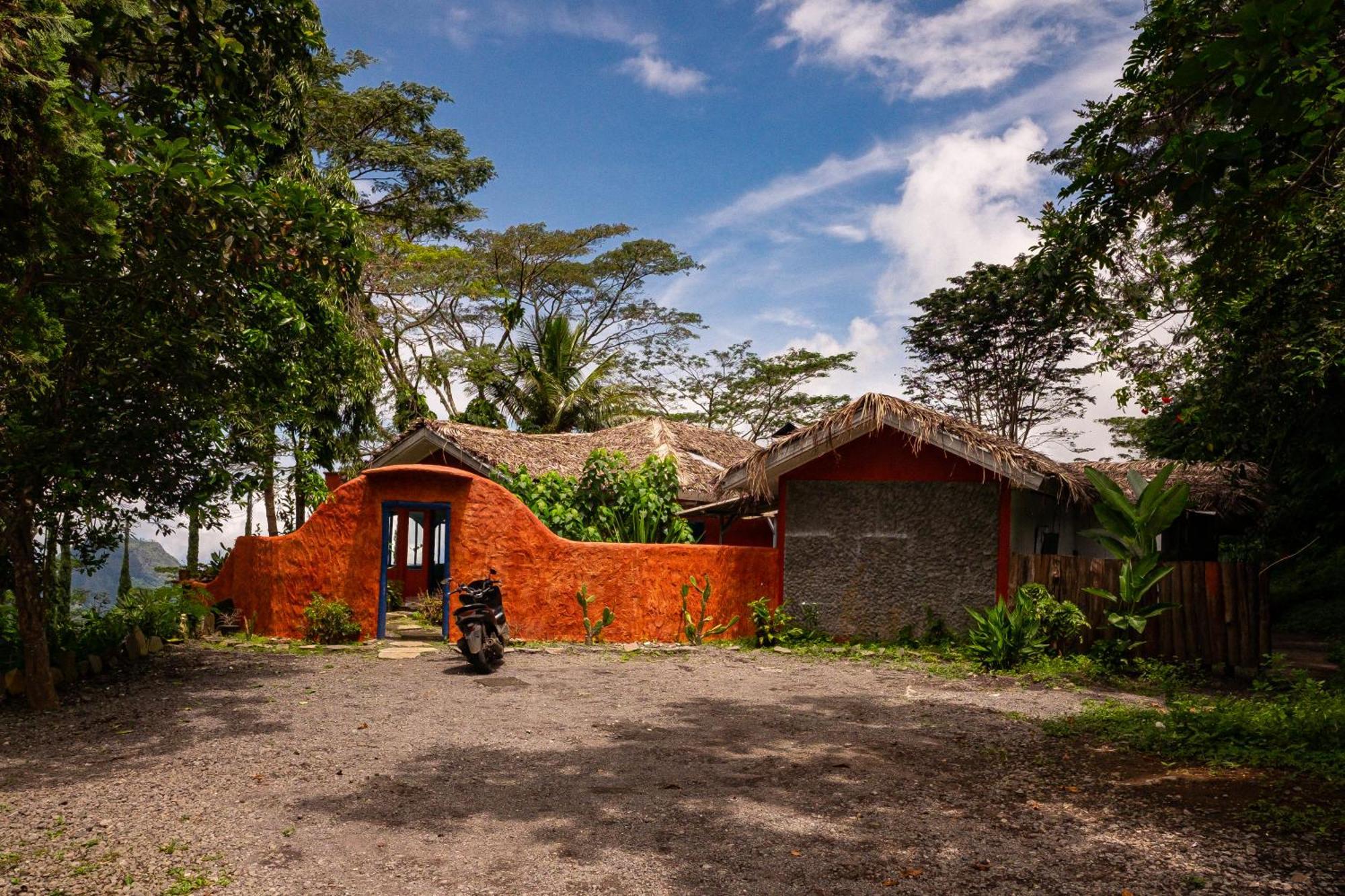 Manulalu B&B Bajawa Exteriér fotografie
